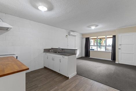 Photo of property in 2/53 Albert Street, Hamilton East, Hamilton, 3216