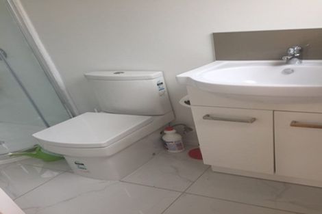 Photo of property in 49 Tawa Road, Kumeu, 0891