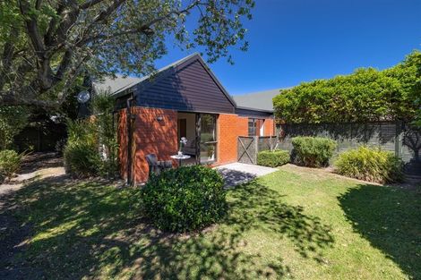 Photo of property in 1/15 Inglewood Place, Avonhead, Christchurch, 8042