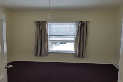 Photo of property in 213 The Parade, Island Bay, Wellington, 6023