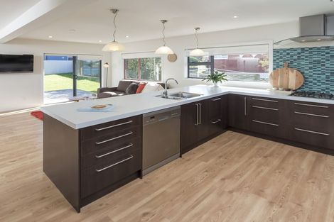 Photo of property in 3 Patons Road, Howick, Auckland, 2014