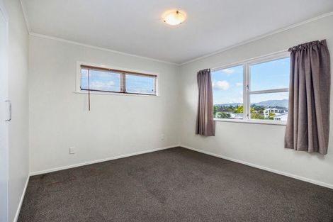 Photo of property in 21 Waitaki Street, Henderson, Auckland, 0612
