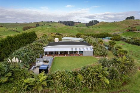 Photo of property in 756 Upland Road, Egmont Village, New Plymouth, 4372