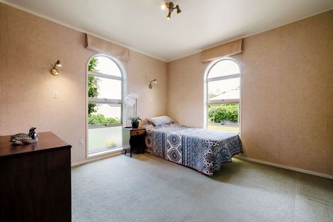 Photo of property in 10 Madill Road, St Andrews, Hamilton, 3200