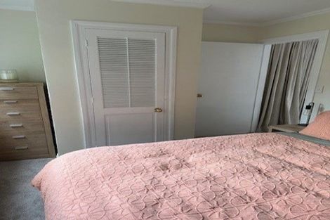 Photo of property in 112 Leinster Avenue, Raumati South, Paraparaumu, 5032