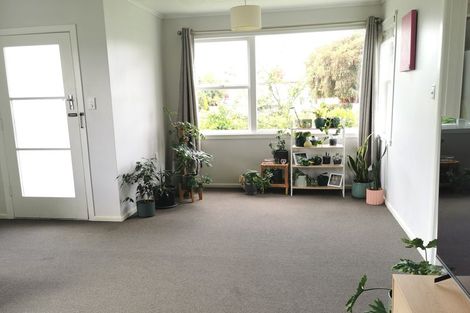 Photo of property in 1/1302 Caroline Road, Mayfair, Hastings, 4122