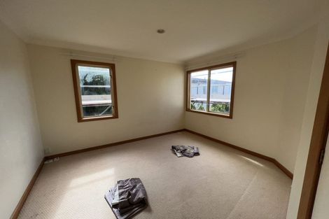 Photo of property in 2/25 Seacliffe Avenue, Belmont, Auckland, 0622