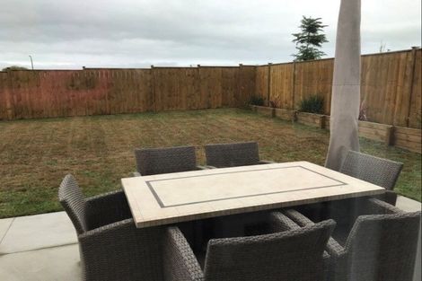 Photo of property in 16 Appaloosa Street, Karaka, Papakura, 2113