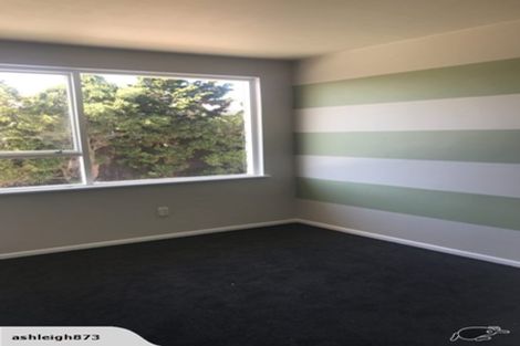 Photo of property in 40 Inwoods Road, Parklands, Christchurch, 8083