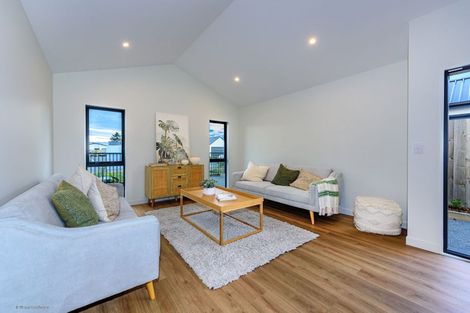 Photo of property in 41 Matamoe Drive, Halswell, 8025