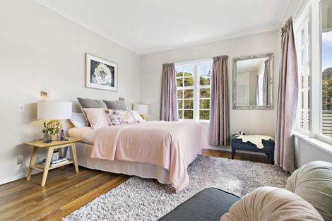 Photo of property in 11 Khouri Avenue, Karori, Wellington, 6012