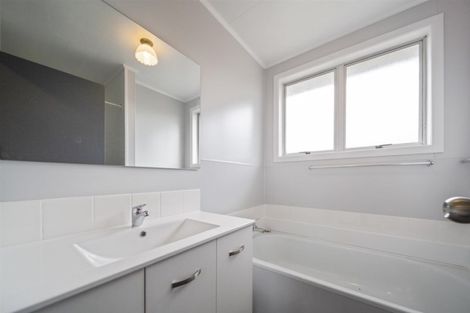 Photo of property in 22 Iredale Road, Hawera, 4610