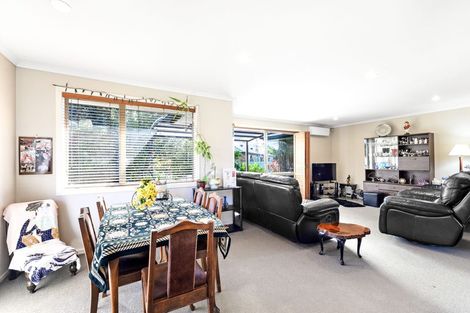 Photo of property in 17 Wembley Close, Nawton, Hamilton, 3200