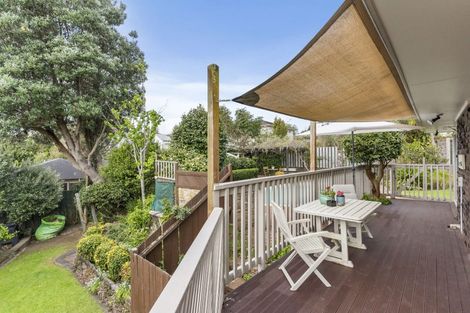 Photo of property in 3 Kingussie Place, Highland Park, Auckland, 2010