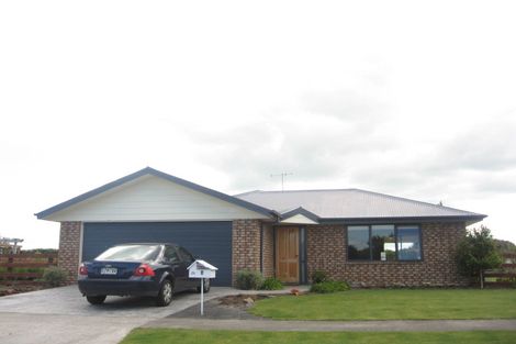 Photo of property in 4 De La Mare Drive, Leamington, Cambridge, 3432