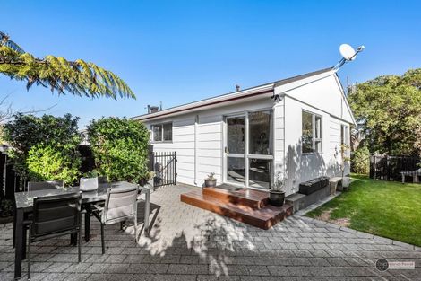 Photo of property in 14b Oakleigh Street, Maungaraki, Lower Hutt, 5010