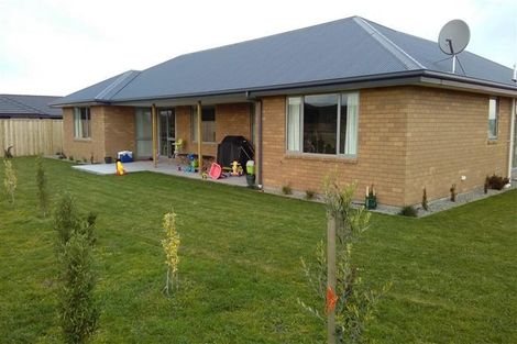 Photo of property in 7 Denton Street, Amberley, 7410