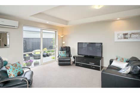 Photo of property in 2/158 Harewood Road, Papanui, Christchurch, 8053