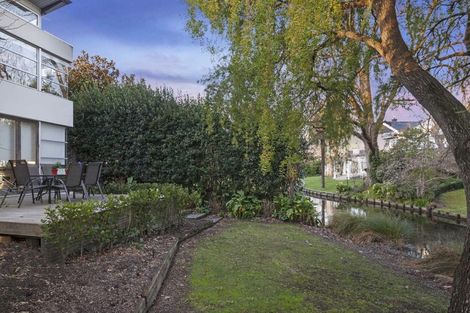 Photo of property in 100a Glandovey Road, Fendalton, Christchurch, 8052