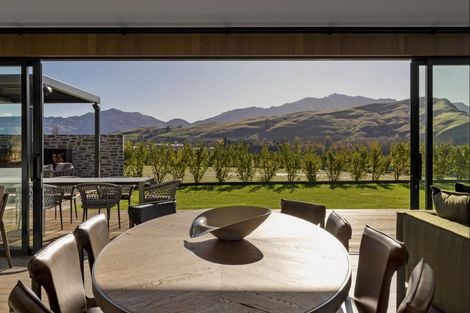 Photo of property in Kawarau Heights, 76 Kawarau Heights Boulevard, Lake Hayes, Queenstown, 9304