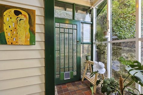 Photo of property in 111 Eden Street, Island Bay, Wellington, 6023