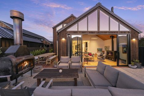 Photo of property in 170b Beacon Point Road, Wanaka, 9305