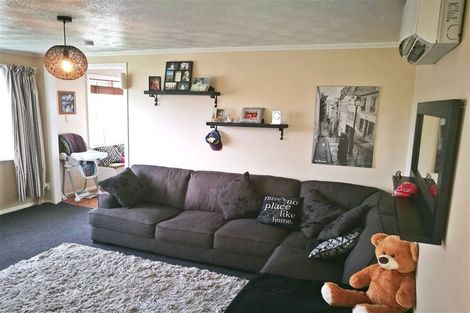 Photo of property in 175 Wainuiomata Road, Wainuiomata, Lower Hutt, 5014