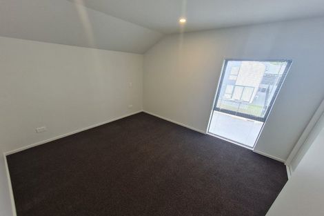 Photo of property in 11 Wheatsheaf Lane, Heathcote Valley, Christchurch, 8022