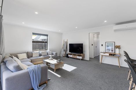 Photo of property in 28 Lockerbie Street, Morrinsville, 3300