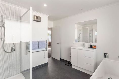 Photo of property in 7b Te Manuao Road, Otaki, 5512