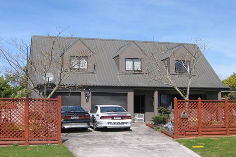 Photo of property in 32 Tawavale Street, Pukehangi, Rotorua, 3015