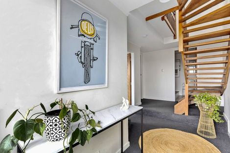 Photo of property in 91 Black Rock Road, Newlands, Wellington, 6037