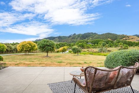 Photo of property in 38 Mountain View Drive, Manakau, Otaki, 5583