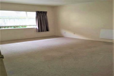 Photo of property in 1/9 Travers Place, Northpark, Auckland, 2013