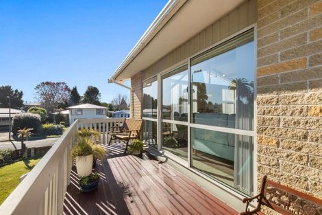 Photo of property in 12 Kennedy Drive, Levin, 5510