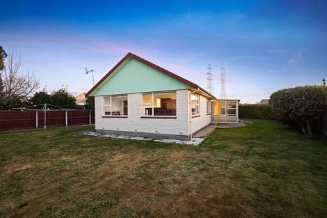 Photo of property in 12 Springmead Place, Hornby, Christchurch, 8042