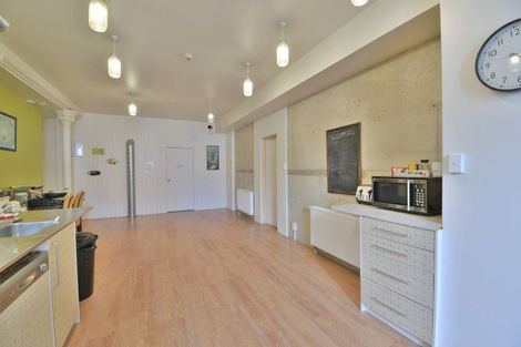 Photo of property in 37 Dowling Street, Dunedin Central, Dunedin, 9016