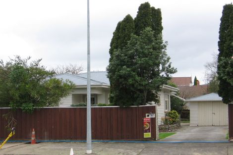 Photo of property in 15 Dahlia Street, Palmerston North, 4410