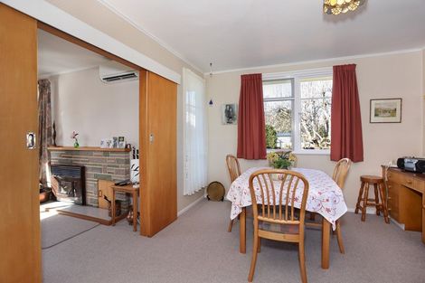 Photo of property in 21 Milne Street, Marton, 4710