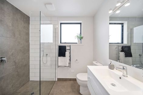 Photo of property in 4b Dey Street, Mosgiel, 9024