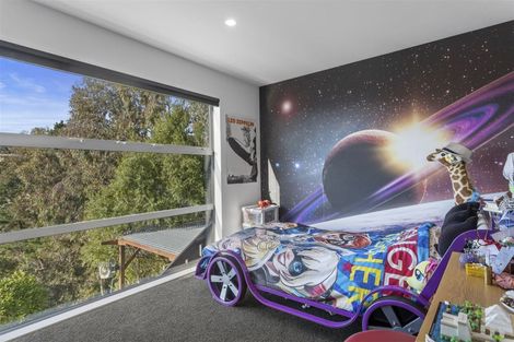 Photo of property in 103 Mount Pleasant Road, Mount Pleasant, Christchurch, 8081