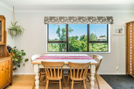 Photo of property in 50 Dale Road, Raumati South, Paraparaumu, 5032