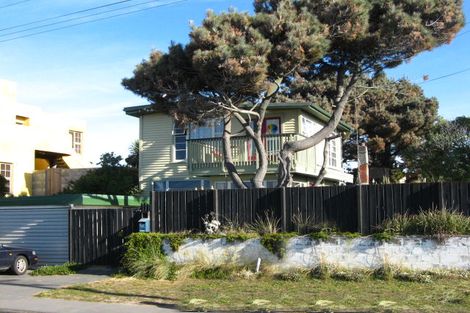 Photo of property in 318 Marine Parade, New Brighton, Christchurch, 8061