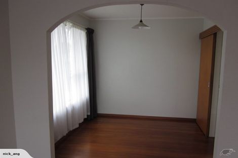 Photo of property in 5 Nan Place, Pakuranga Heights, Auckland, 2010