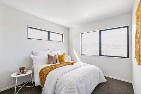 Photo of property in 3 Waita Lane, Hobsonville, Auckland, 0618