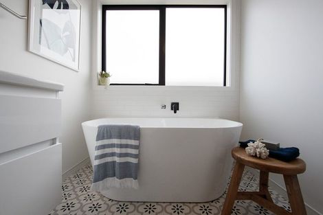 Photo of property in 15 Maclennan Farm Lane, Kaukapakapa, 0871