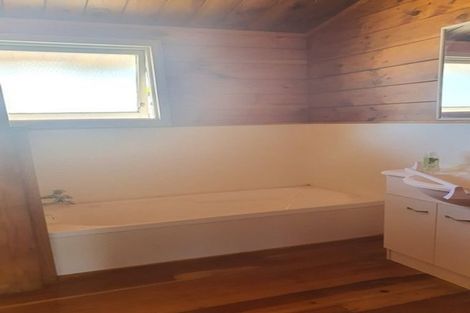 Photo of property in 48 Mountain Road, Western Heights, Rotorua, 3015