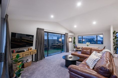 Photo of property in 38 Anderton Crescent, Mosgiel, 9024