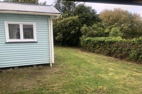 Photo of property in 46 Pekanga Road, Normandale, Lower Hutt, 5010