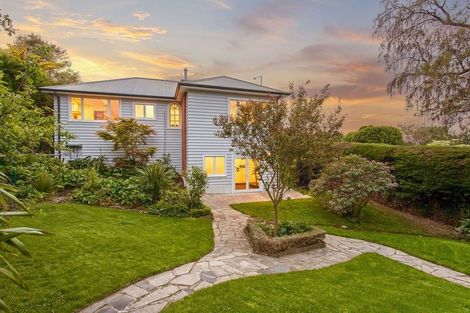 Photo of property in 157 Hackthorne Road, Cashmere, Christchurch, 8022